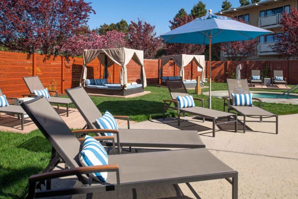 The Lodge At Tiburon Image 7